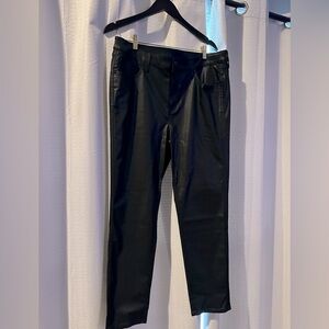 Women’s stretch shiny black jeans. Chico’s 3R